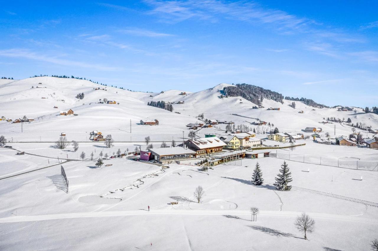 Swiss Mountain Golf-Restaurant Gonten Luaran gambar